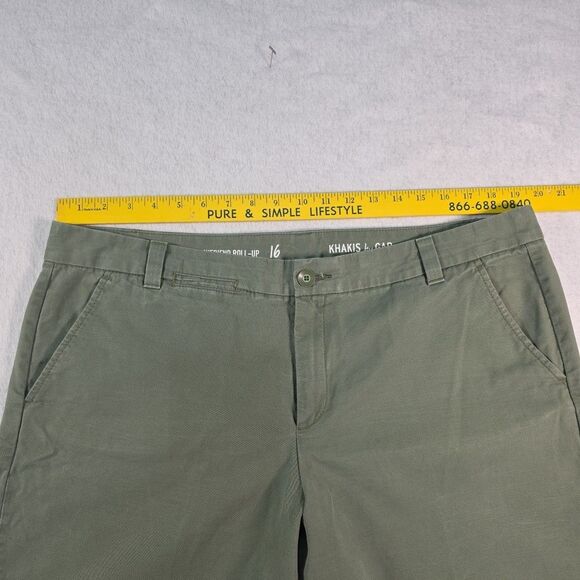 Khakis by Gap Boyfriend Roll Up Shorts Women's Size 16 Olive Green  Preppy Chino - Picture 4 of 5